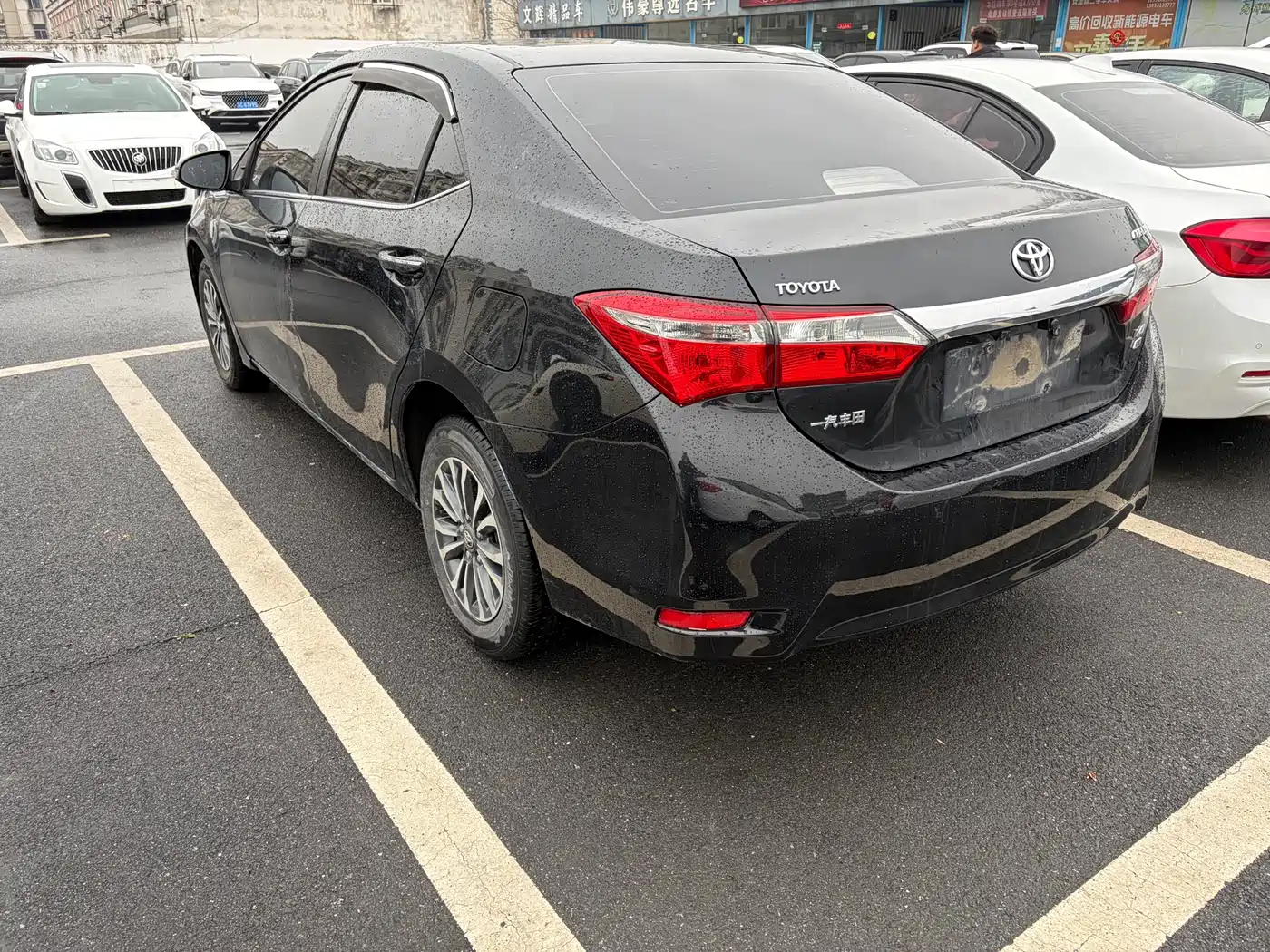 Toyota Corolla 2017 Facelift 1.2T S-CVT GL фото 4