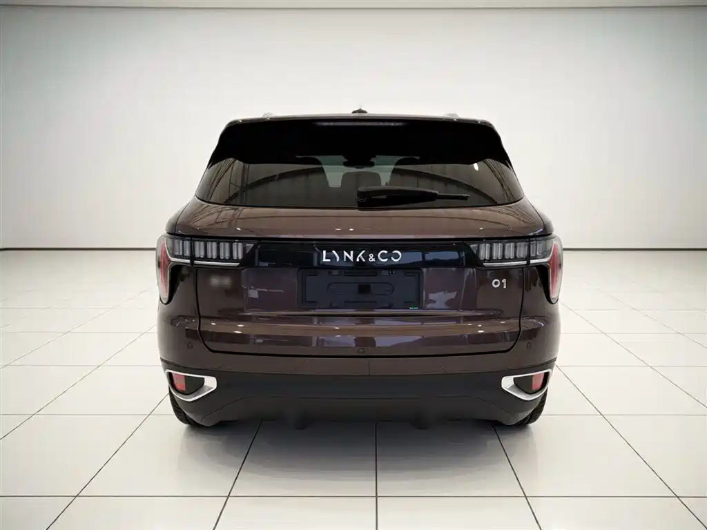 Lynk & Co 01 2017 2.0T 2WD Pro Version фото 6