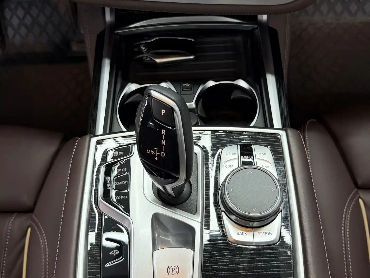 BMW 7 Series 2022 2021 Model 730Li M Sport Package