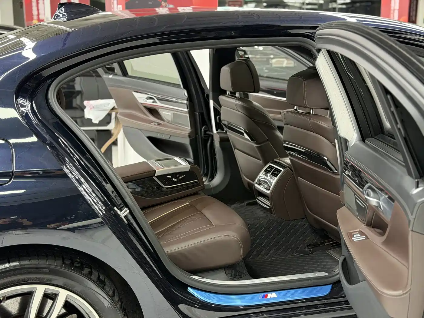 BMW 7 Series 2022 2021 Model 730Li M Sport Package
