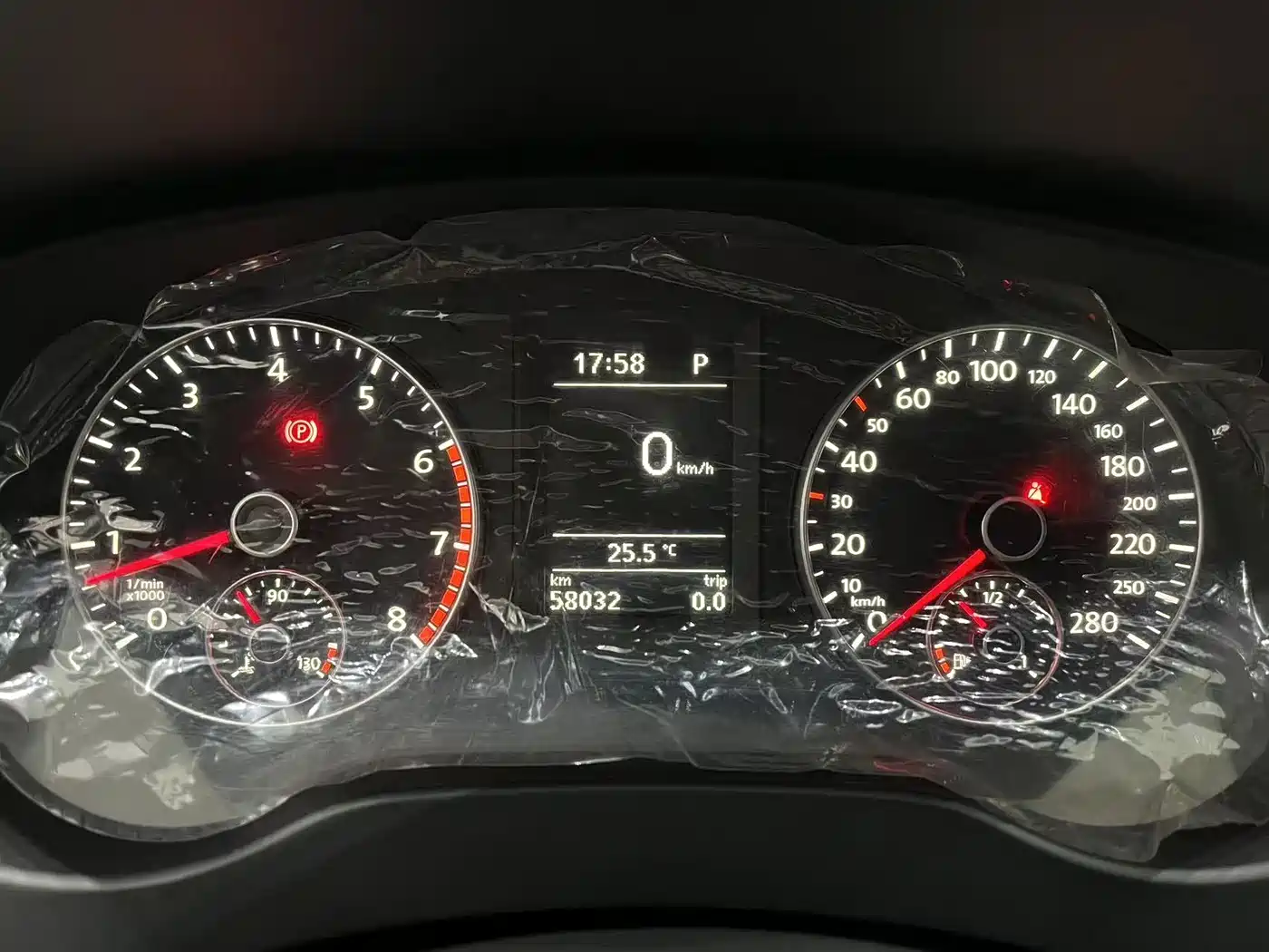 Volkswagen Sagitar 2014 1.4TSI Automatic Flagship фото 7