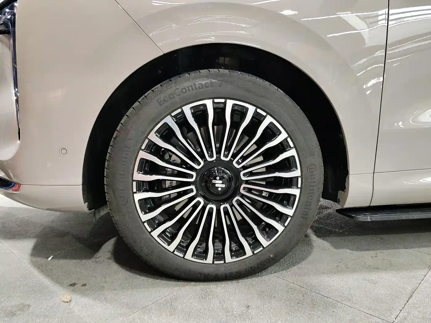 IM Motors IM LS8 2026 2026 Model Base Version 5-seater Long Range Edition