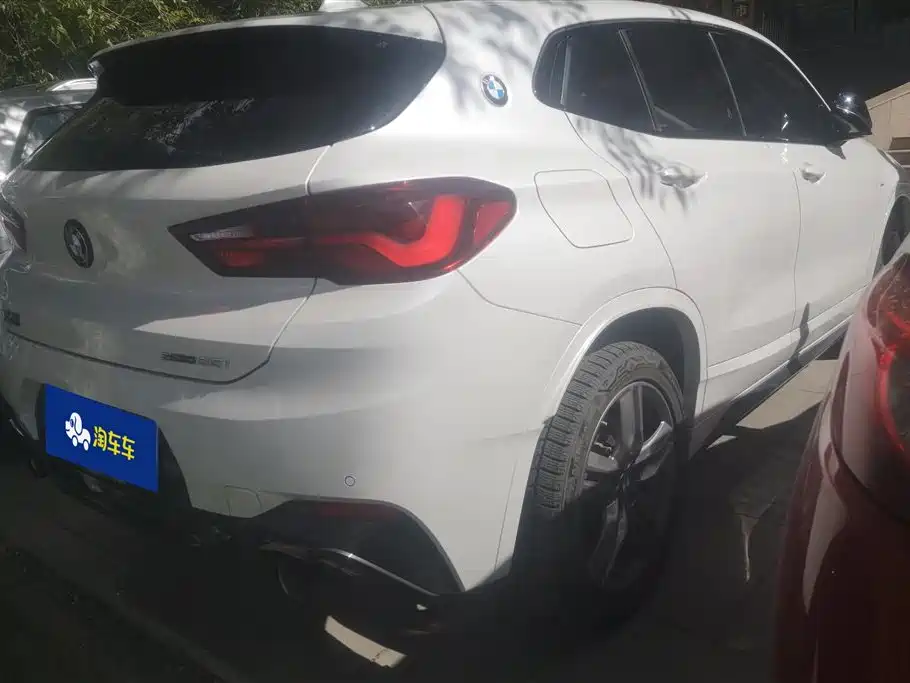 BMW X2 2023 sDrive25i M Sport Shadow Edition фото 3