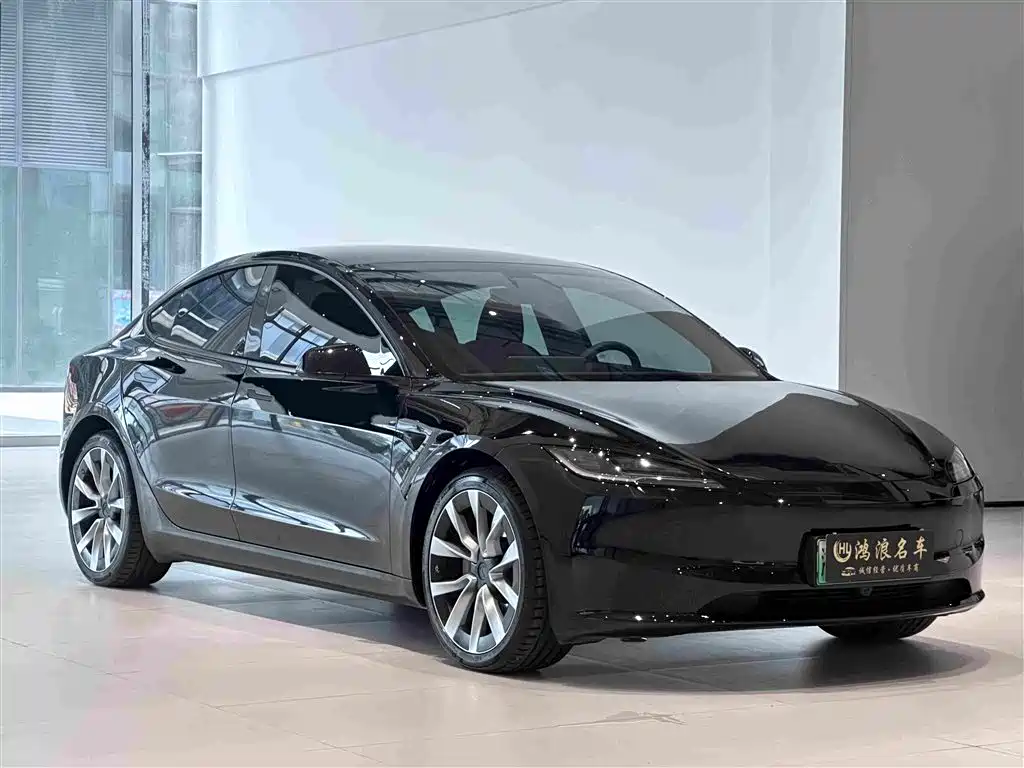 Tesla Model 3 2026 2025 Model Year Facelift Long Range All-Wheel Drive