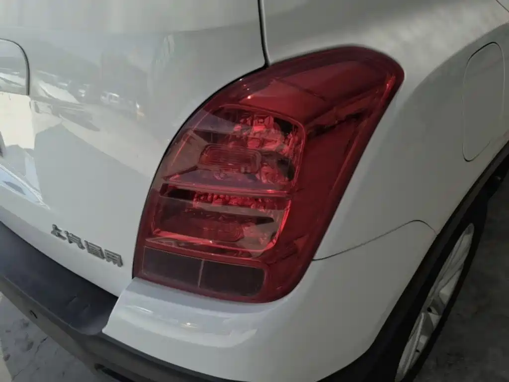Фото 8 - Chevrolet Trax