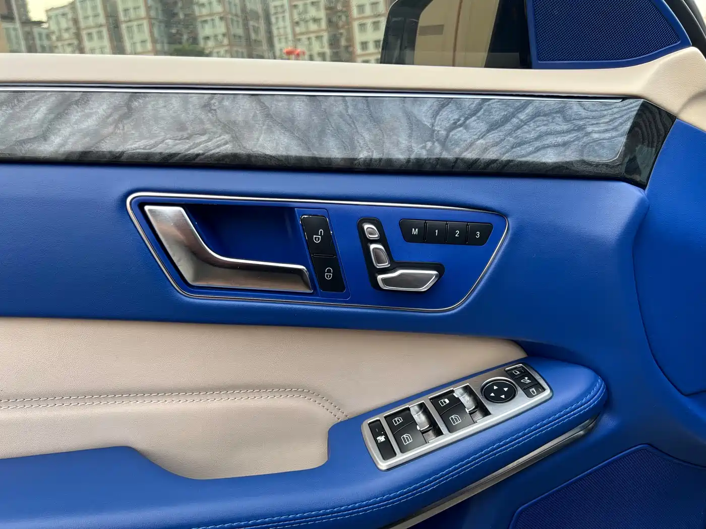 Mercedes-Benz E-Class 2015 Facelift E 260 L фото 14