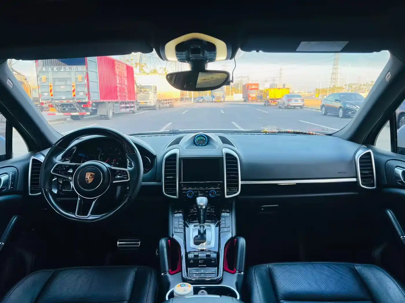 Porsche Cayenne 2015 Cayenne 3.0T фото 9