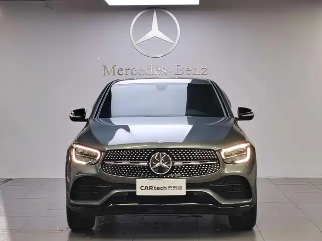 Mercedes-Benz GLC Coupe 2020 GLC 260 4MATIC Coupe SUV — фото 3