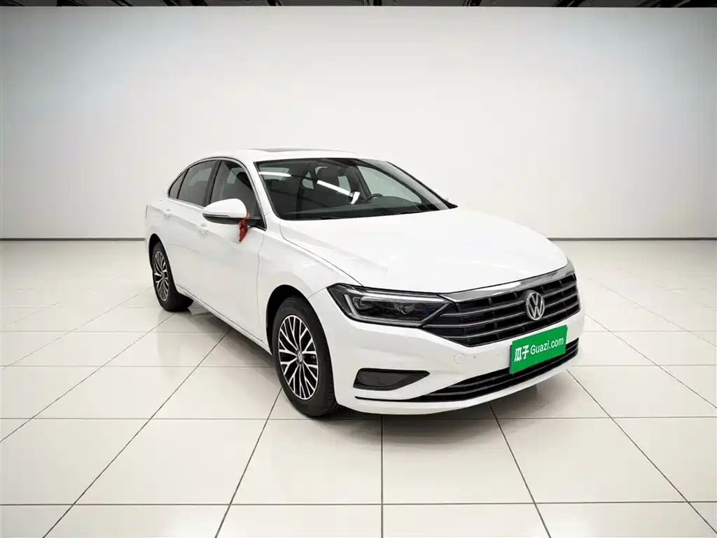Volkswagen Sagitar 2019 200TSI Manual Comfort Edition China VI фото 4