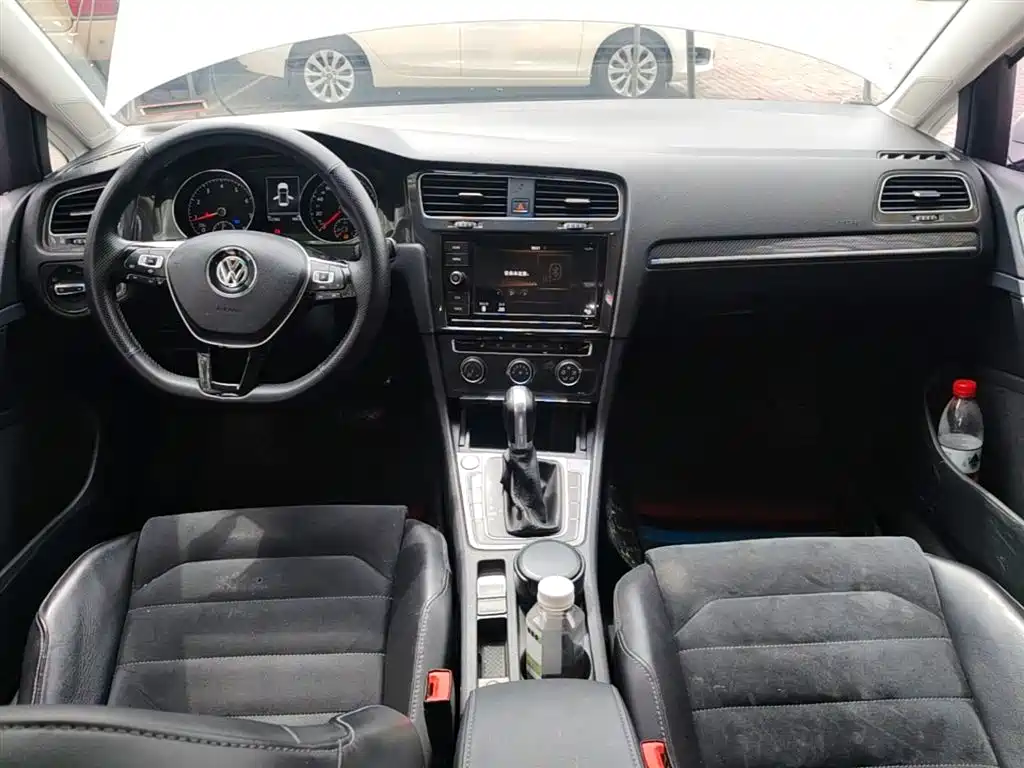 Volkswagen Golf 2019 280TSI DSG Luxury (China V) фото 10
