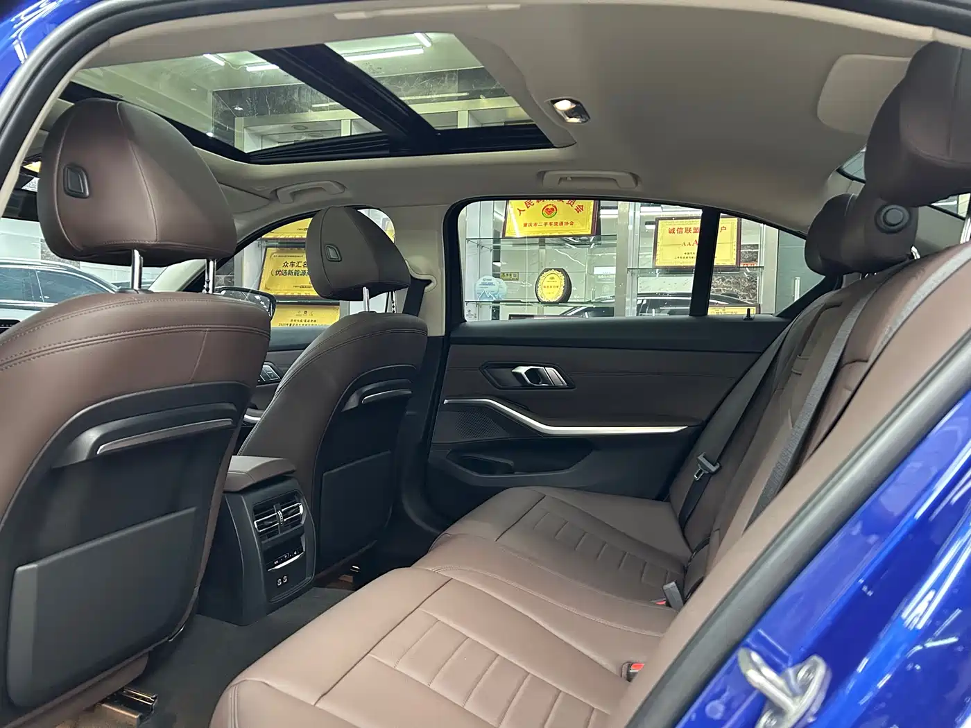 BMW 3 Series 2020 320Li M Sport Package фото 11