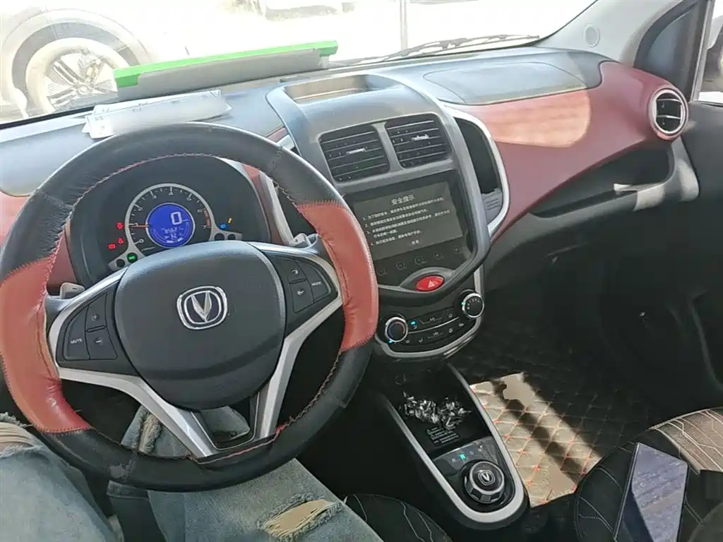 Changan Benben 2016 2015 1.4L IMT Premium (China V)