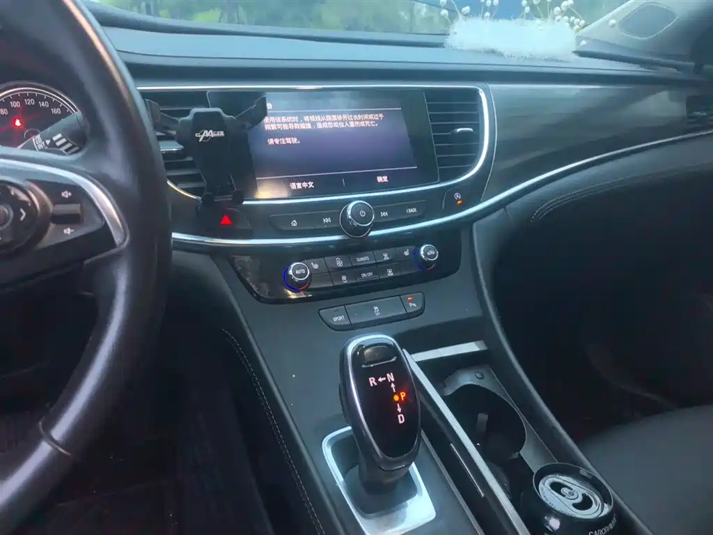 Buick LaCrosse 2021 652T Luxury Edition фото 10