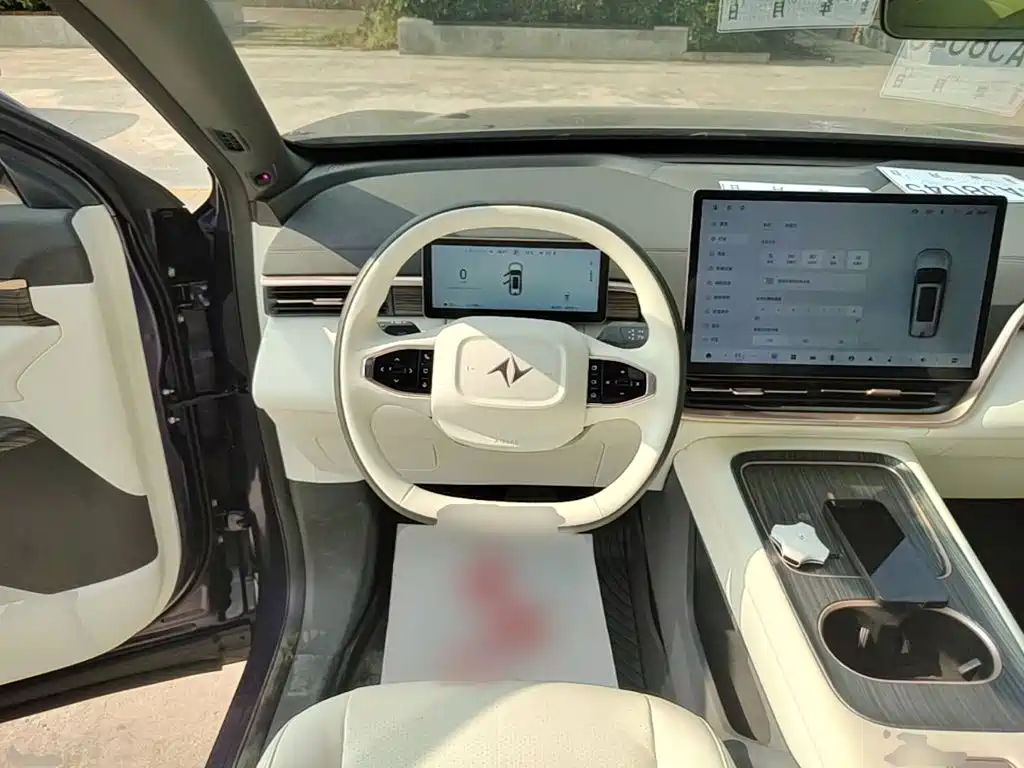 Dongfeng Yipai eπ008 2024 2024 636Max Pure Electric 6-Seater