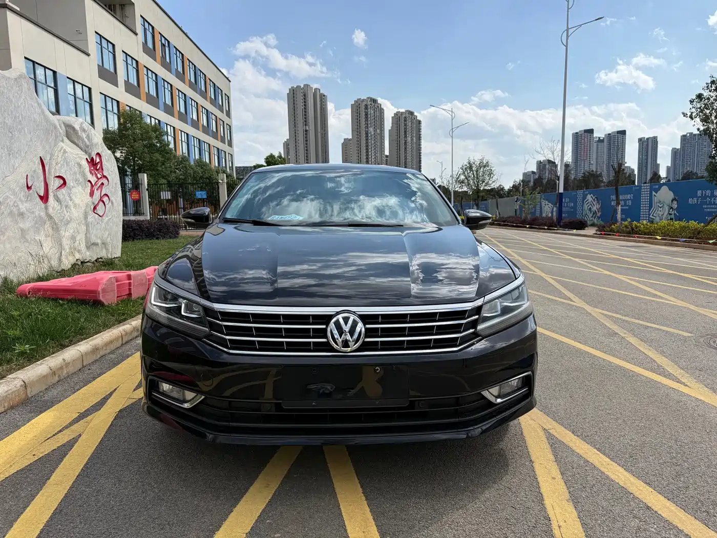 Volkswagen Passat 2017 330TSI DSG Prestige фото 2