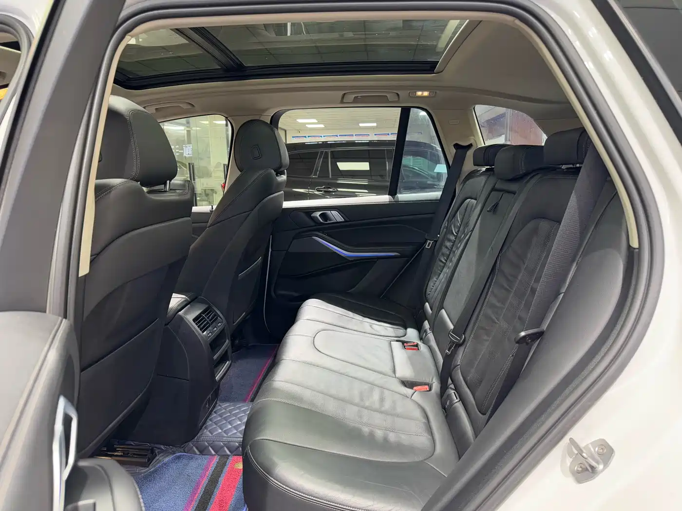 BMW X5 (Import) 2020 xDrive40i M Sport Package фото 7