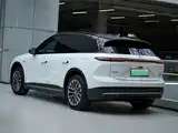 Фото 2 - NIO ES6