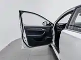 Фото 8 - Roewe 360