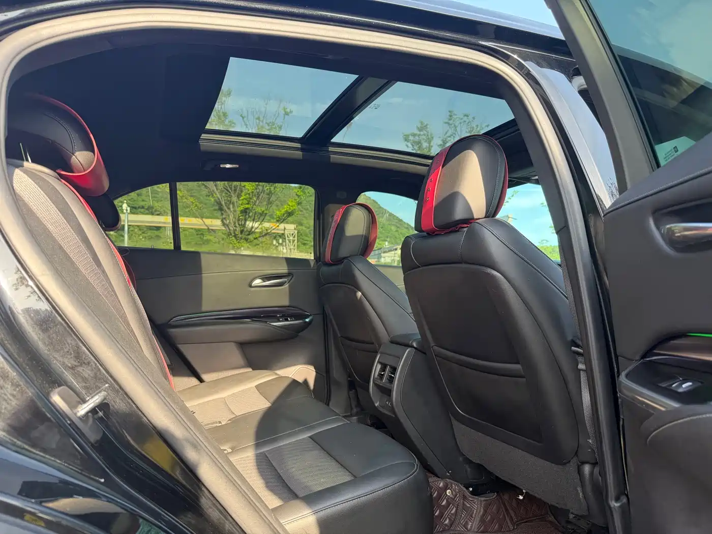 Cadillac XT4 2021 28T FWD Technology Edition фото 14