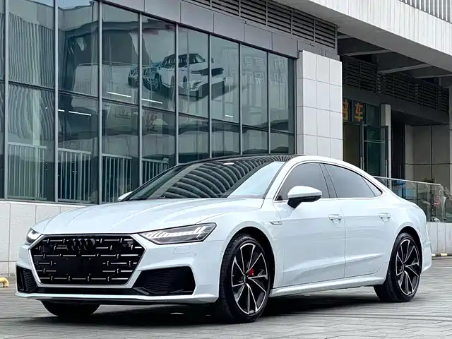 AUDI A7L