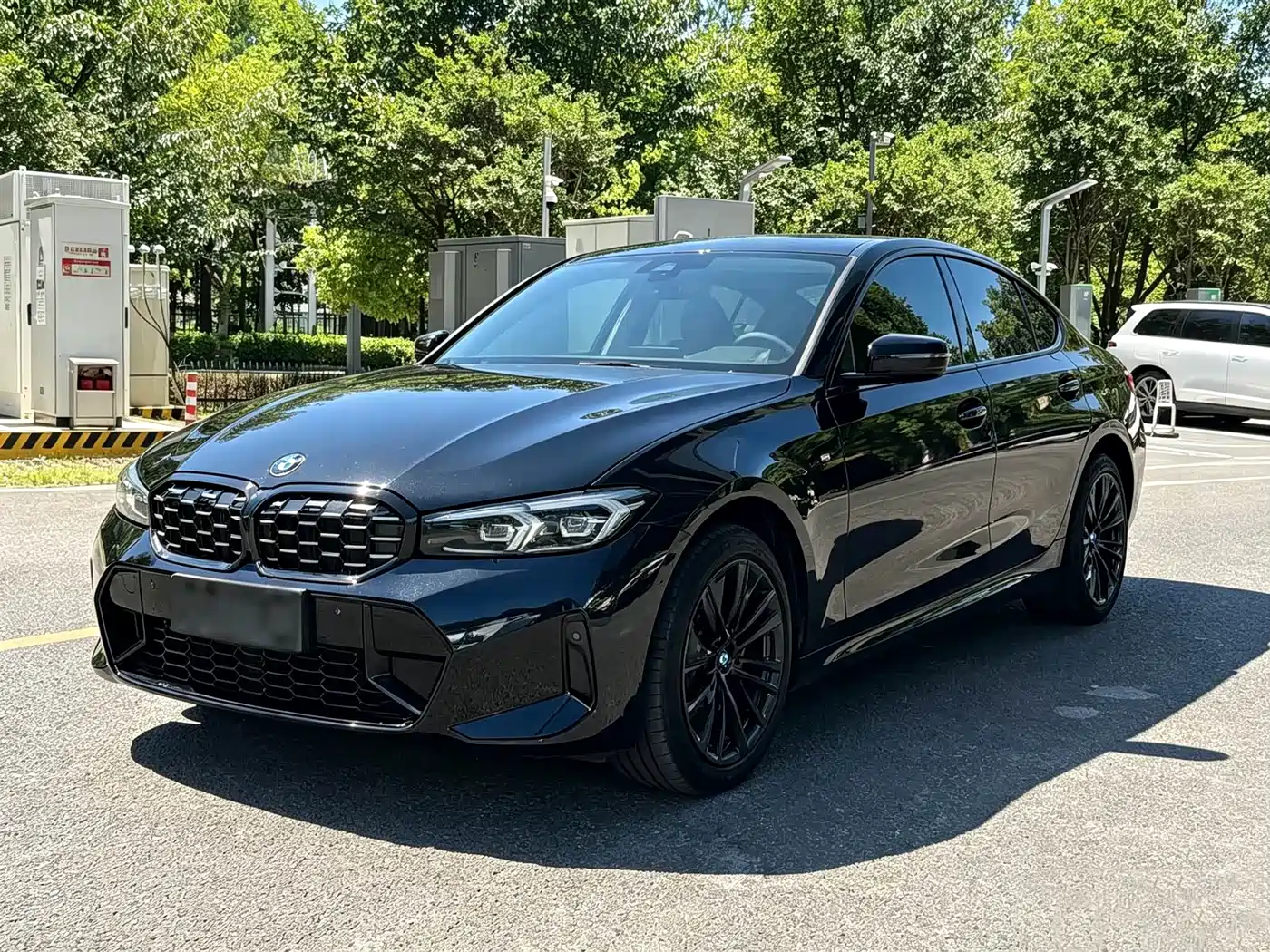 BMW 3 Series 2024 325Li M Sport Shadowline Package
