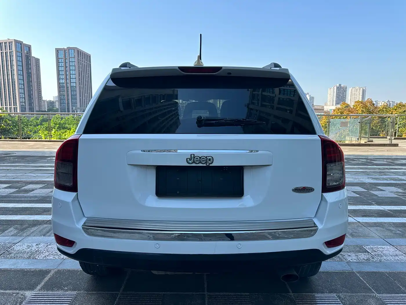 Jeep Compass (Import) 2015 2014 Facelift 2.4L 4WD Luxury Edition