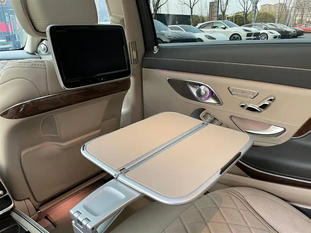 Mercedes-Benz Maybach S-Class 2015 S 600 фото 15
