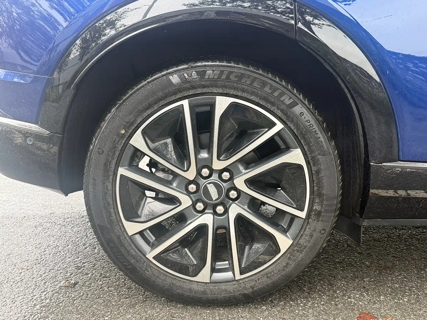 Cadillac IQ Ao Ge 2026 2024 AWD Long Range Edition