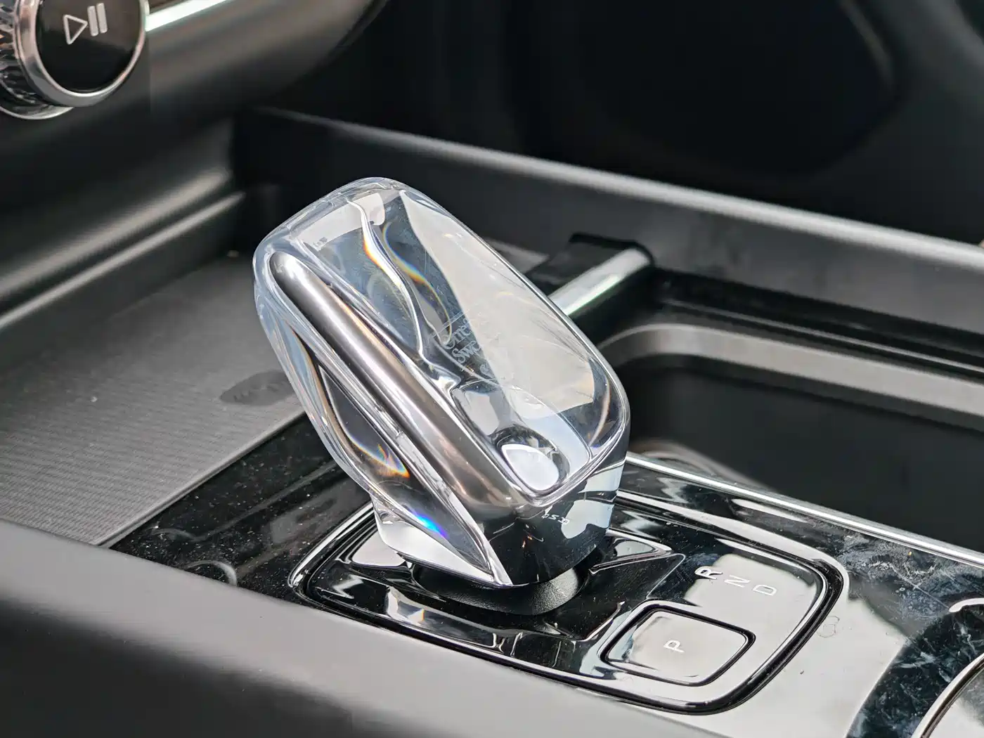 Volvo XC60 2026 B5 AWD Zhiyuan Sport Edition фото 14
