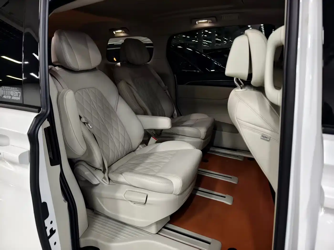 Buick GL8 2022 ES Landmark 653T Comfort фото 7
