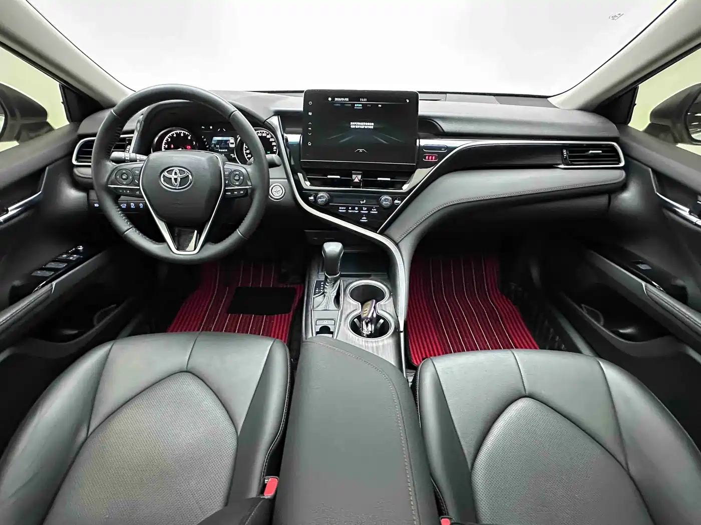 Toyota Camry 2023 2.0G Luxury Edition фото 14