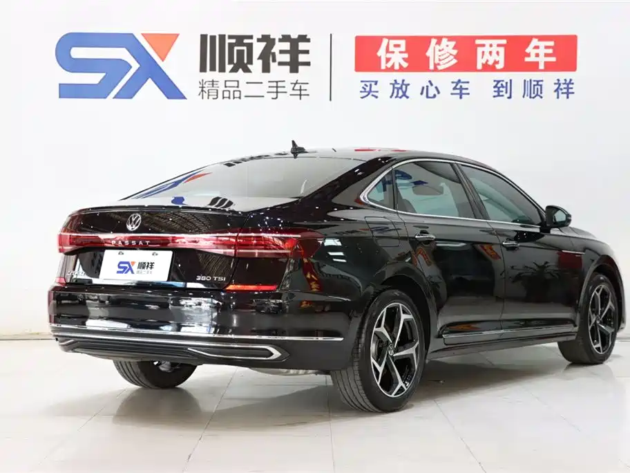Volkswagen Passat 2025 Outstanding 380TSI Starlight Dragon Glory Edition фото 4