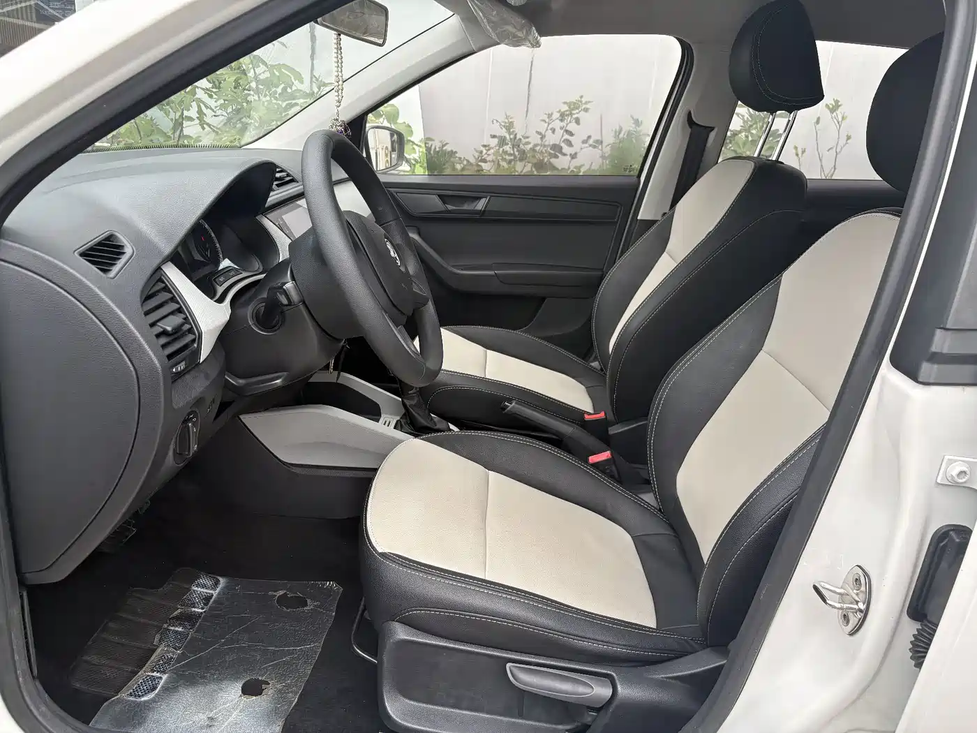 Škoda Fabia 2017 2017 1.4L Auto Car Enjoy Edition