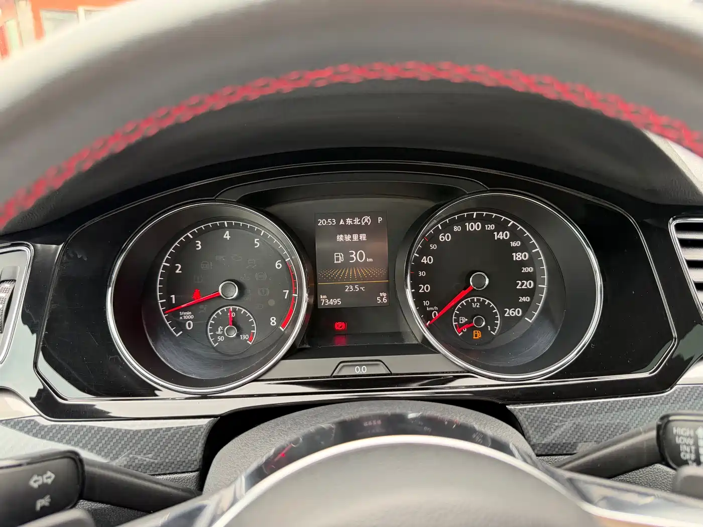 Volkswagen Lamando 2017 2.0T GTS фото 8