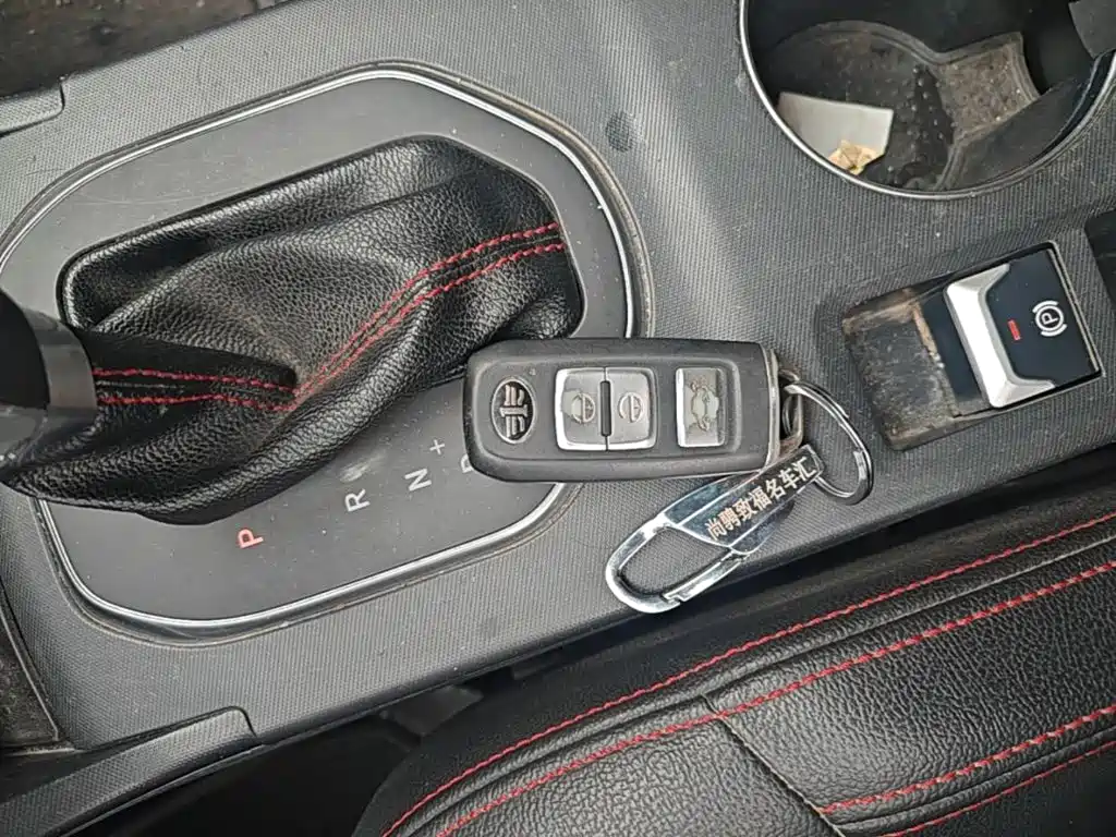 FAW Senya R7 2017 2017 Model 1.6L Automatic Smart