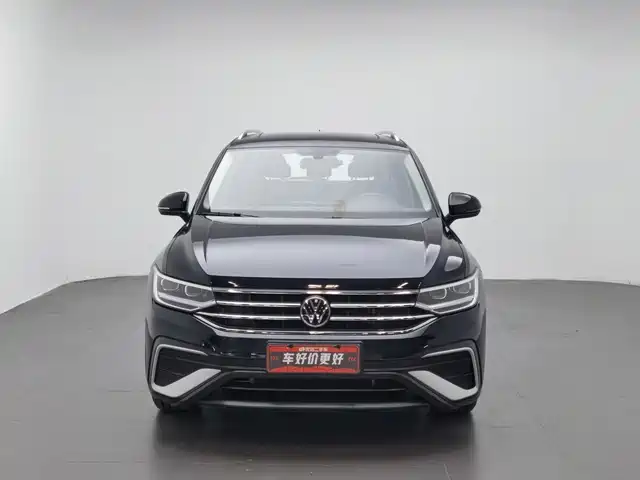 Volkswagen Tiguan L 2022 330TSI Automatic 2WD Smart Edition — фото 3