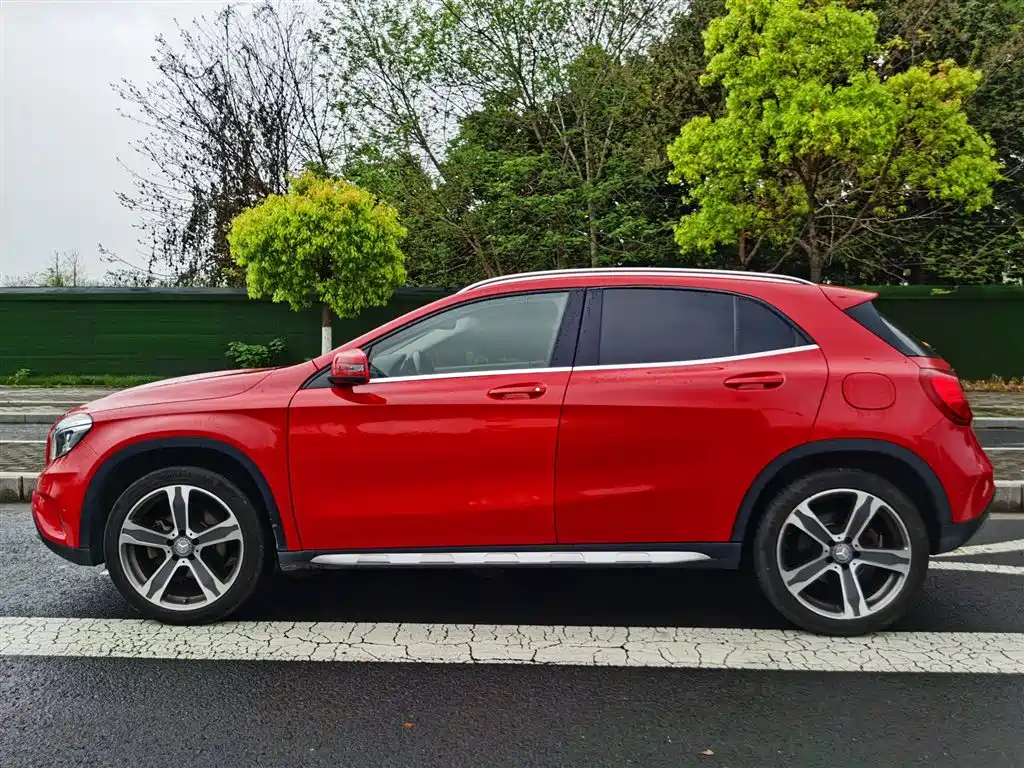 Mercedes-Benz GLA 2015 GLA 220 4MATIC Luxury фото 17