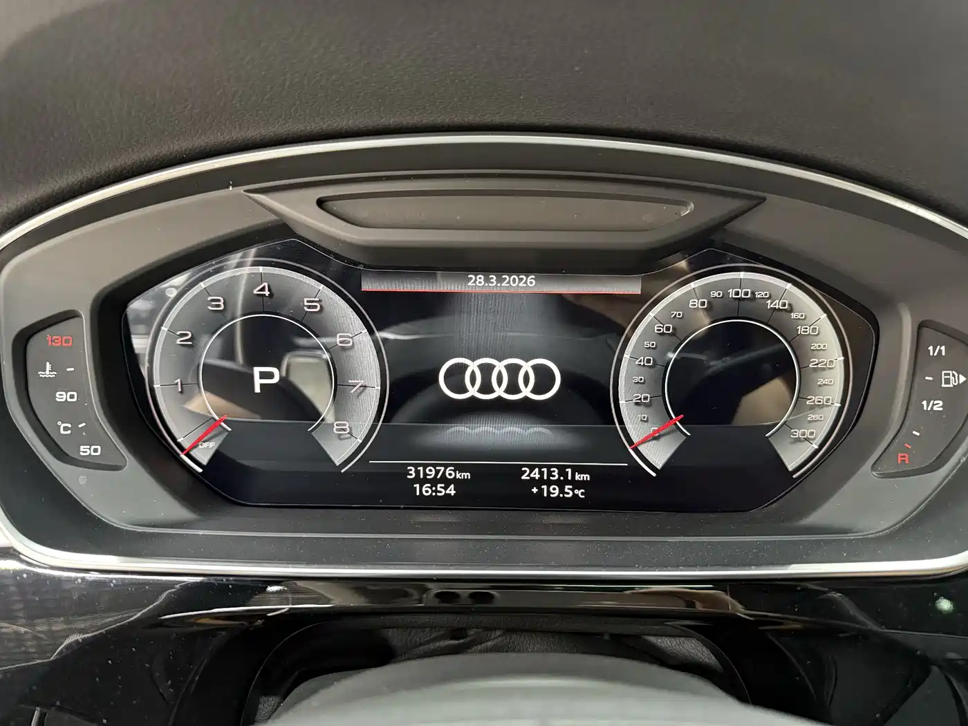 Audi A8 2024 Model A8L 50 TFSI quattro Premium Selection фото 15