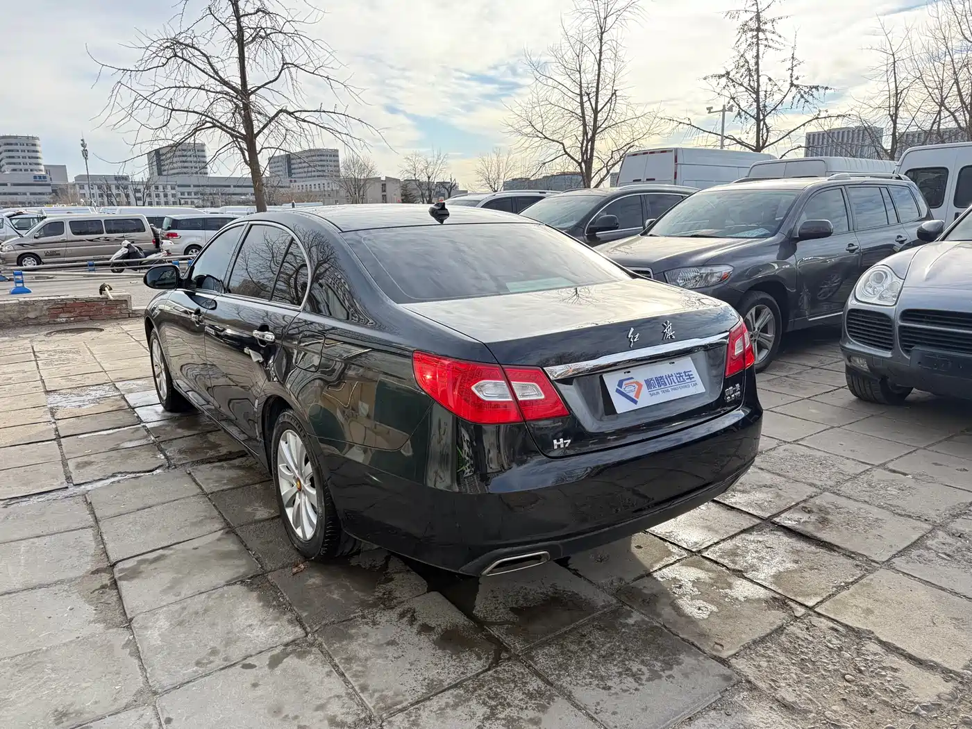 Hongqi H7 фото 6