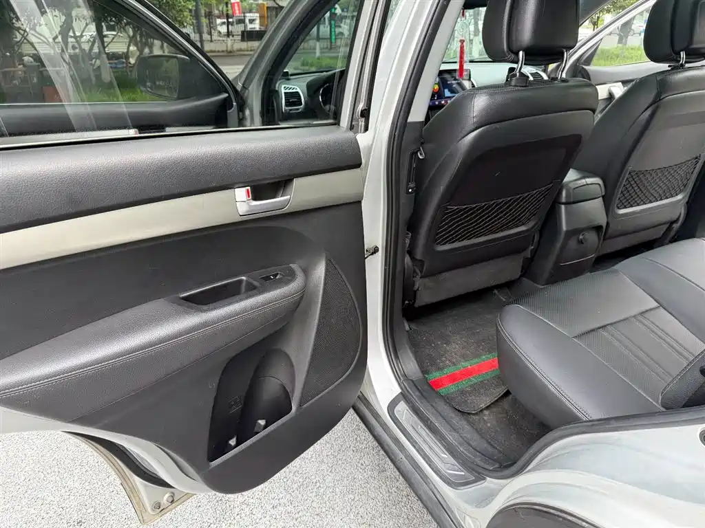 Kia Sorento 2012 2.2T Diesel Luxury Edition фото 18