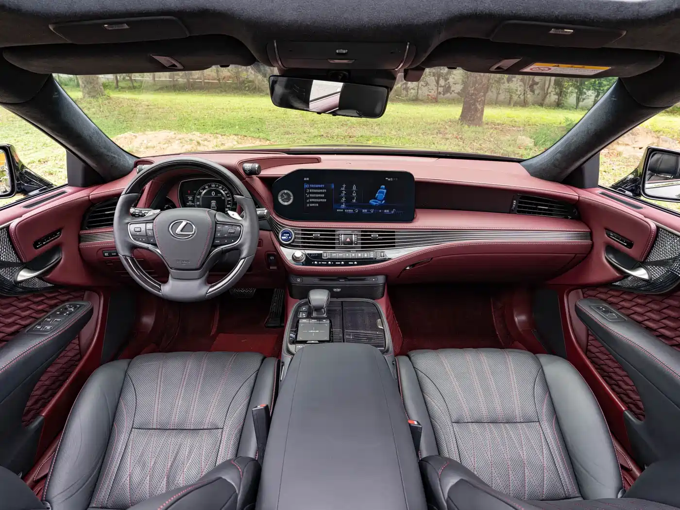 Lexus LS, миниатюра 13