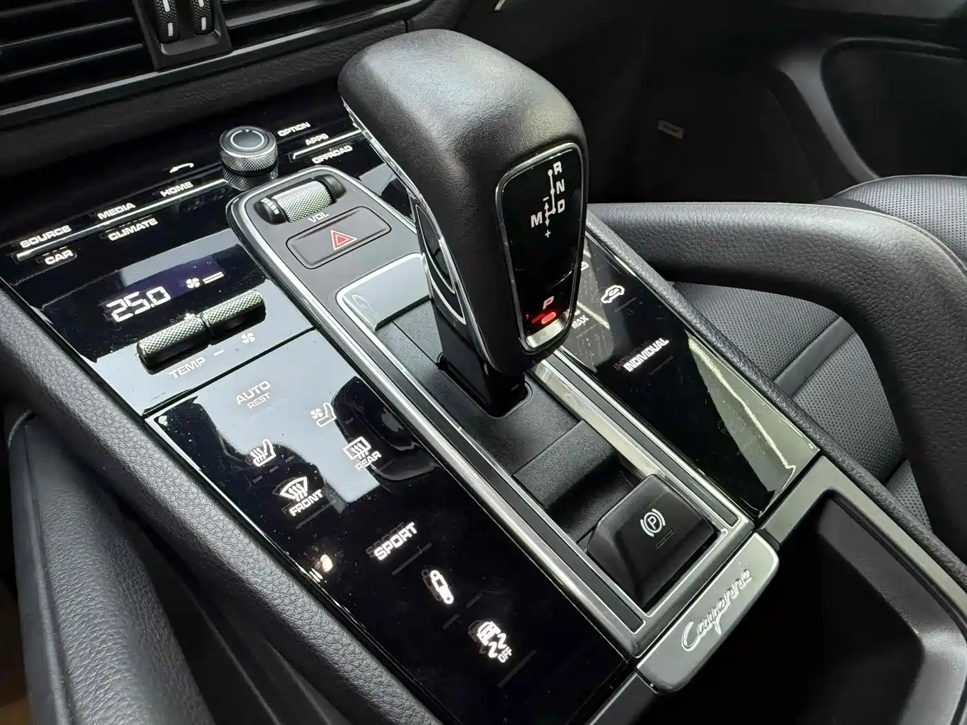 Porsche Cayenne 2019 Cayenne 3.0T фото 12