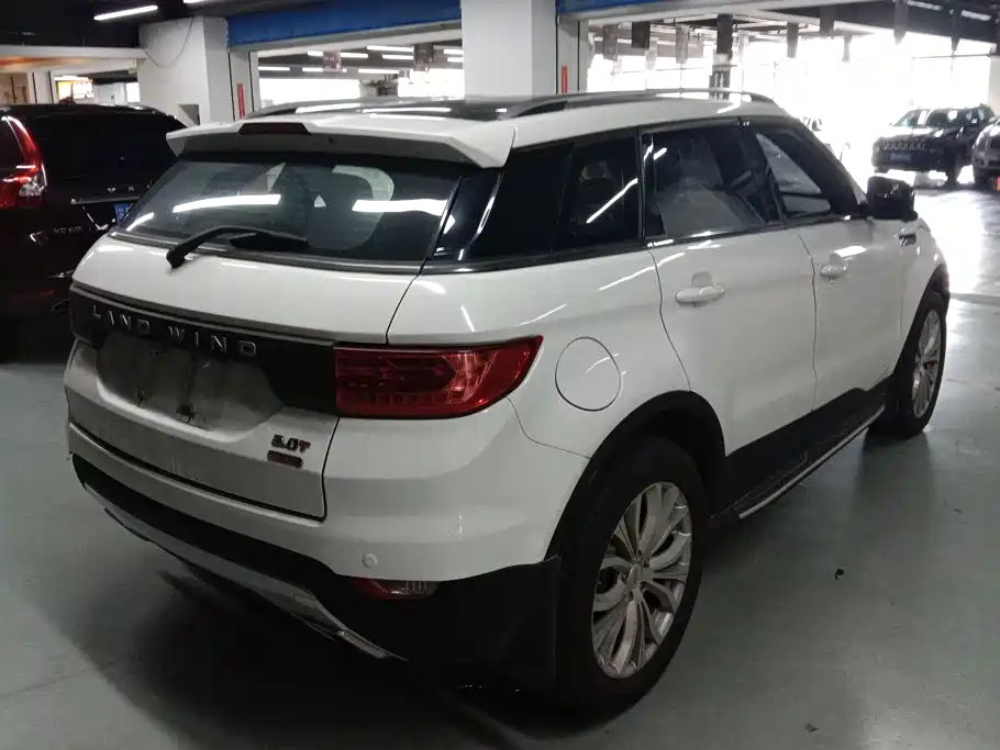 Landwind X7 2016 2016 2.0T Panorama Premium