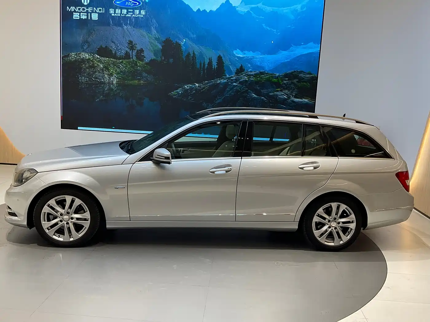 Mercedes-Benz C-Class (Import) 2011 C 200 Luxury Sports Wagon фото 4