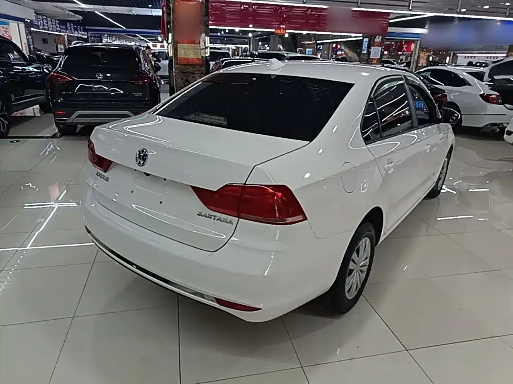 Volkswagen Santana 2018 1.5L Manual Trend Edition фото 7