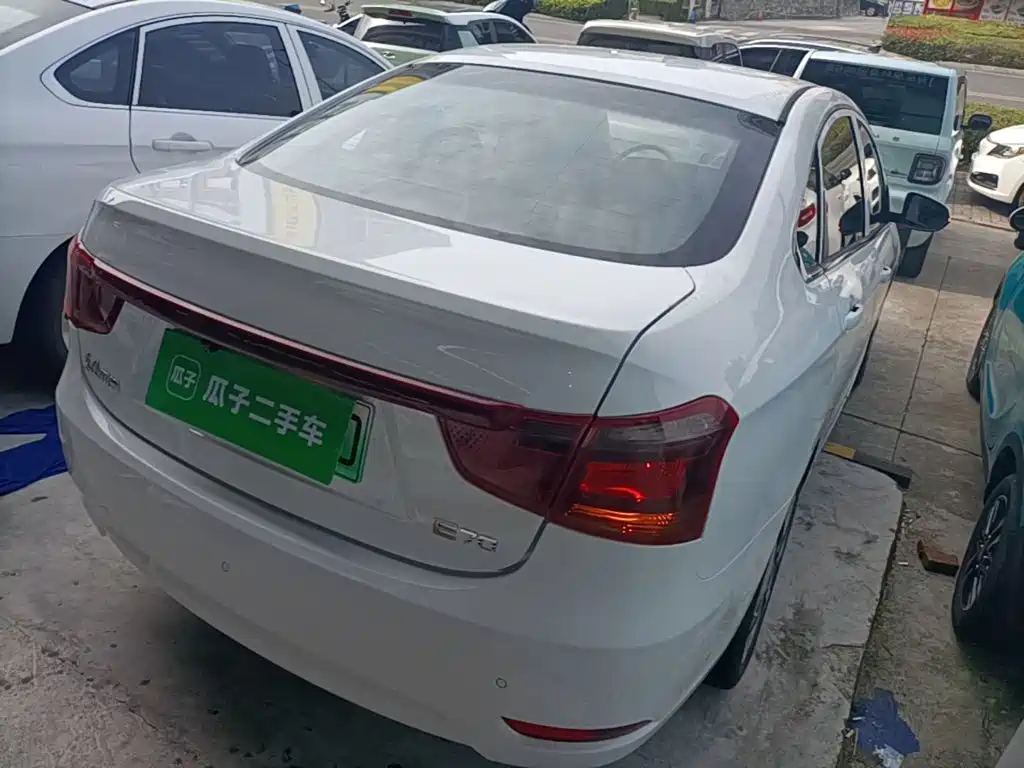 Dongfeng Aeolus Dongfeng Fengshen E70 2023 2023 400H Battery Swap Taxi Version