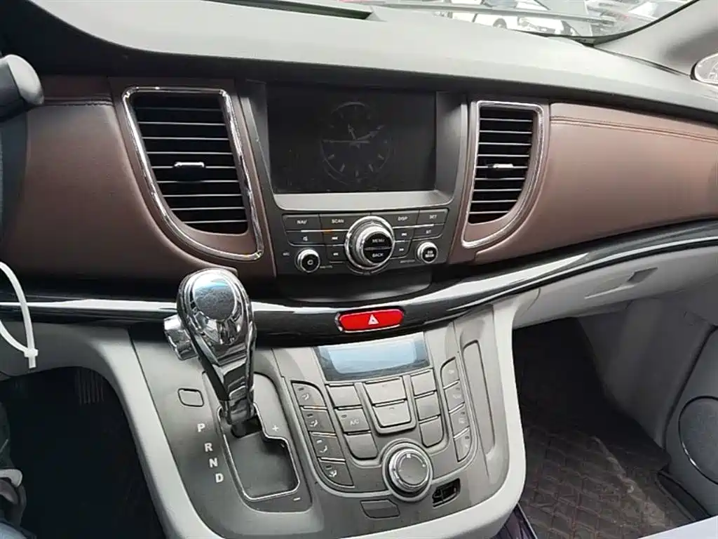 JAC Motors Refine M5 2016 2016 2.0T Gasoline Automatic Business Edition