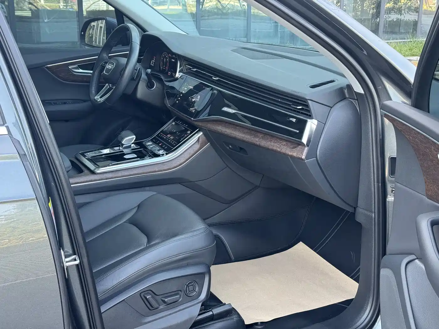 Audi Q7 2021 55 TFSI quattro S line Sport фото 21