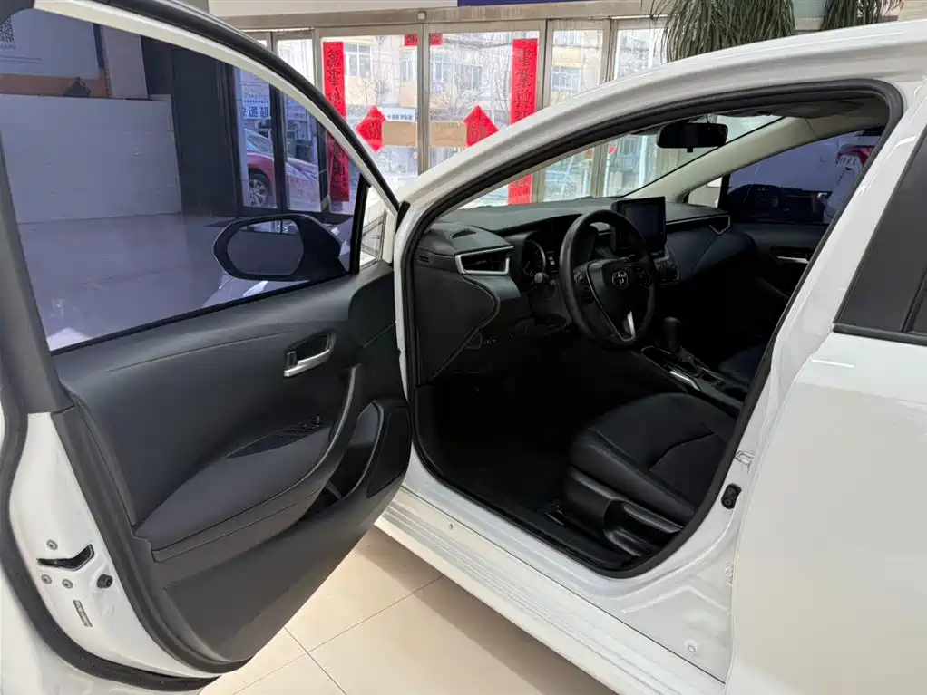 Toyota Corolla 2022 TNGA 1.5L CVT Pioneer Edition фото 8