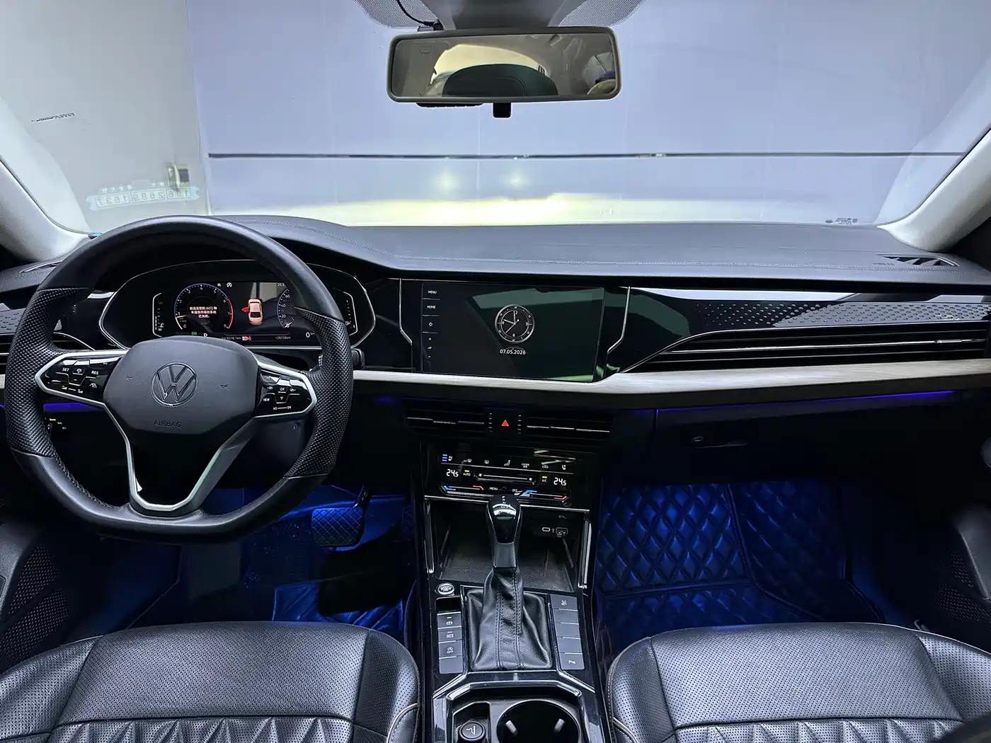 Volkswagen Passat 2020 330TSI Luxury Edition China VI фото 7